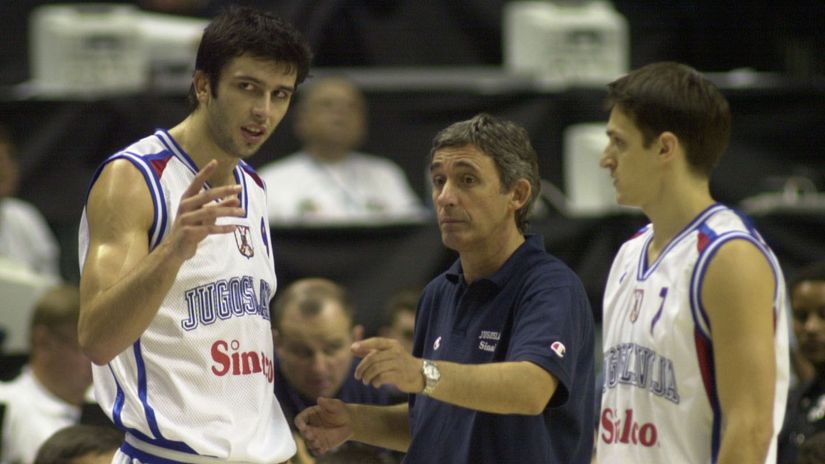 Vladimir Radmanović, Svetislav Pešić i Igor Rakočević (©MN Press)
