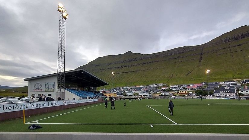 Stadion Vikingura (©Wikipedia/Timmietovenaar)
