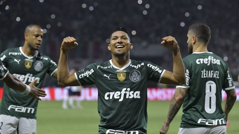 Golčina za TV špice: Ronijeve makazice šlag na torti Palmeirasove goleade (VIDEO)
