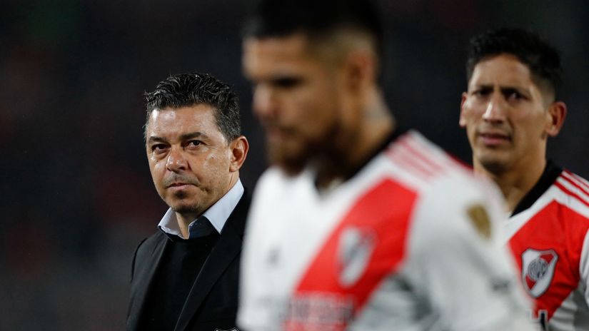 Marselo Galjardo i fudbaleri Rivera utučeni (©Reuters)