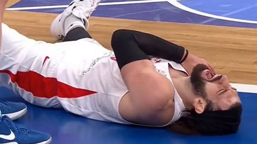 Težak udarac za Gruziju, Šengelija povredio rame i najverovatnije propušta Evrobasket