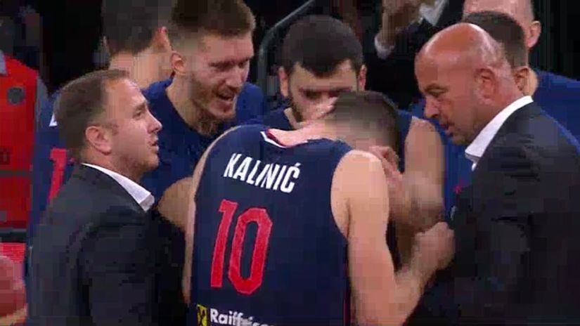 Slavlje Kalinića sa ekipom