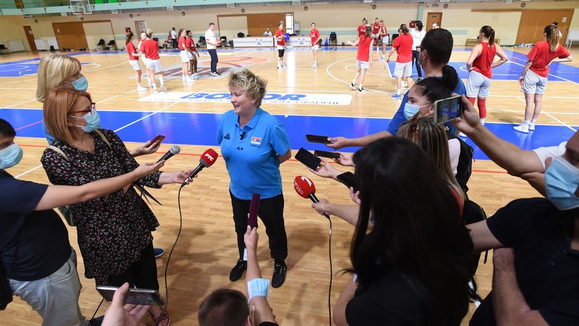 Marina Maljković: Nerealno je da pričamo o Svetskom prvenstvu, krećemo iz početka, ali devojke vredno rade i vidno napreduju