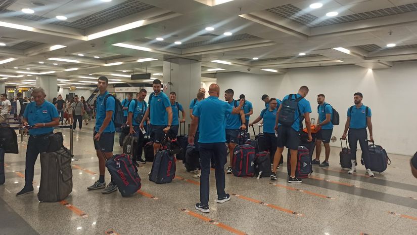 Orlovi odleteli na Evrobasket, Milutinov stiže u nedelju