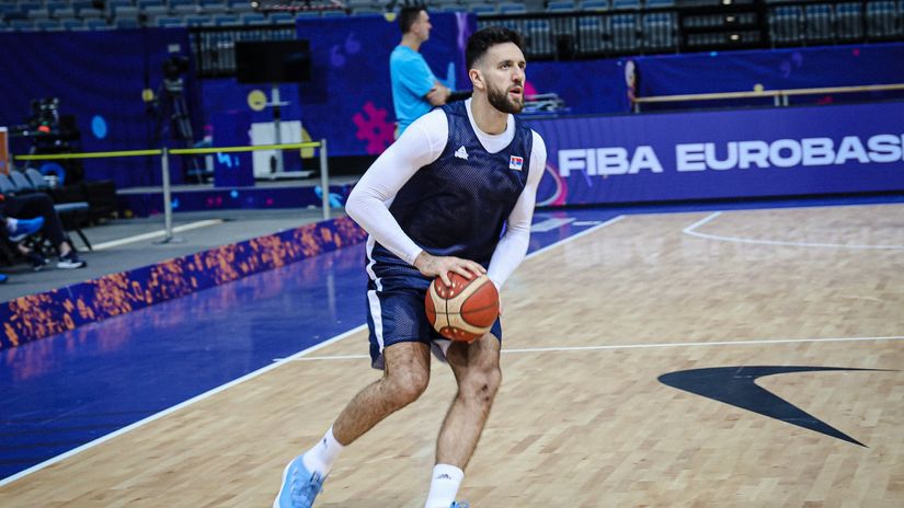 Micić: To što imamo sa Jokićem na "pet" je unikat; Dobro sam, moram da budem spreman za Evrobasket