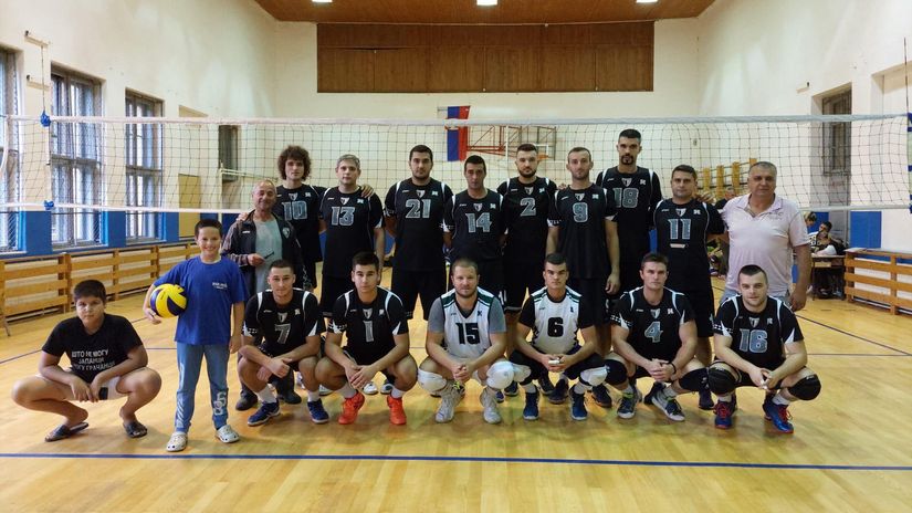 Gračac spreman za Vojvodinu: Selo - 2.000 ljudi, klub - 60 članova ...