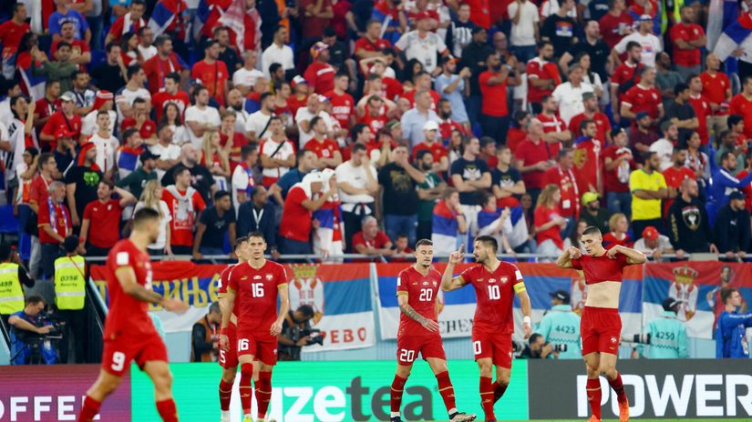 Fudbaleri Srbije protiv Švajcarske (©Reuters)