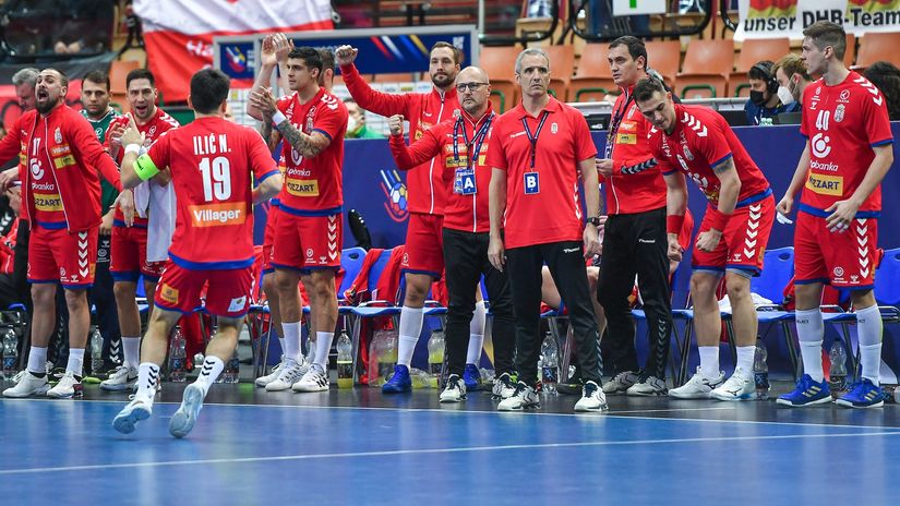 Rukometaši Srbije i selektor Toni Đerona žele pobedom da se oproste od Svetskog prvenstva (©Starsport)