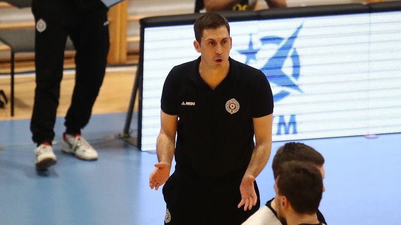 Trener Partizana Bojan Janić (©CEV)