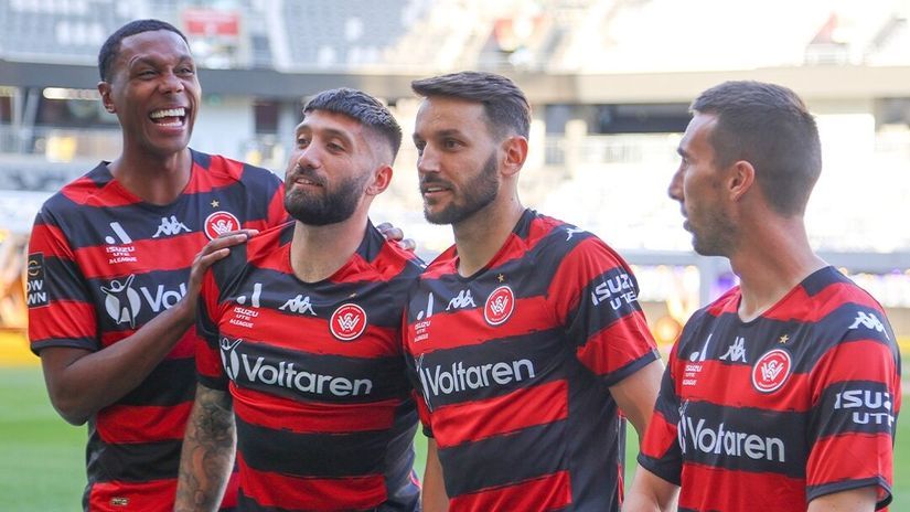 Marselo, Borelo, Ninković i Amalfitano (©WS Wanderers)