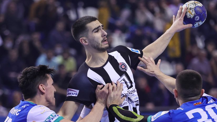 Uroš Kojadinović (©Starsport)