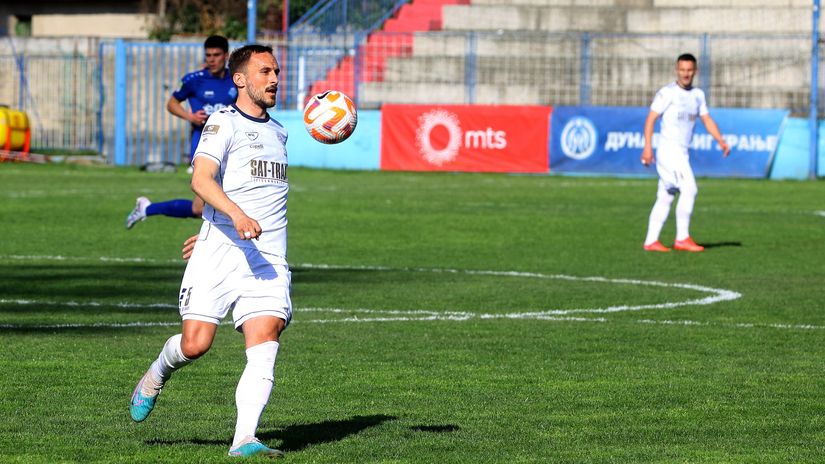 FK Radnik Surdulica 0-0 FK Radnicki Nis :: Videos 