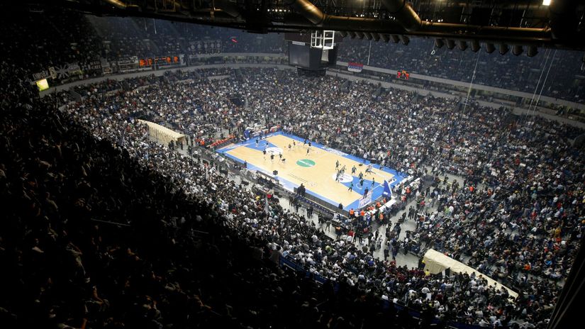Partizanovi navijači u Areni (©Starsport)