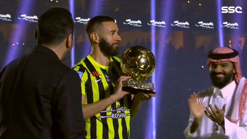Spektakl pred 62.000 ljudi, Benzema doneo Zlatnu loptu i objasnio: Došao sam u Saudijsku Arabiju jer je muslimanska zemlja