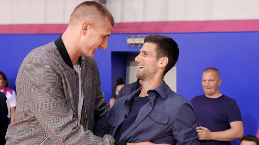 Nikola Jokić i Novak Đoković (©Star Sport)