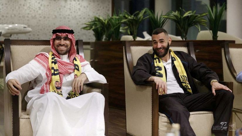 Karim Benzema po dolasku u Saudijsku Arabiju (Reuters)