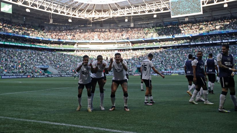 Botafogo gazi, Palmeiras u nokdaunu, Skolari pocrveneo (VIDEO)