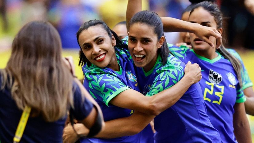 Fudbalerke Brazila Rafaela i Marta (©Reuters)