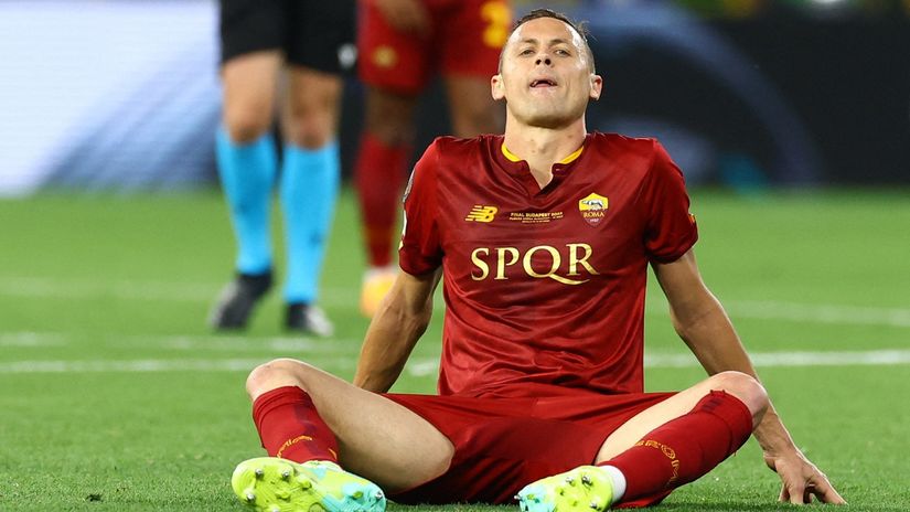 Murinjo će da poludi: Nemanja Matić pred odlaskom iz Rome