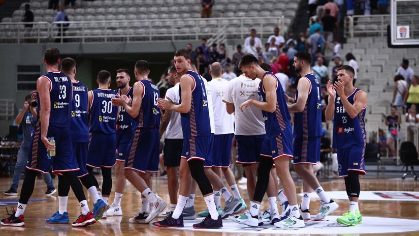 Košarkaši Srbije u Atini (©MN Press)