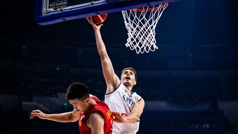 Filip Petrušev (©fiba.basketball)