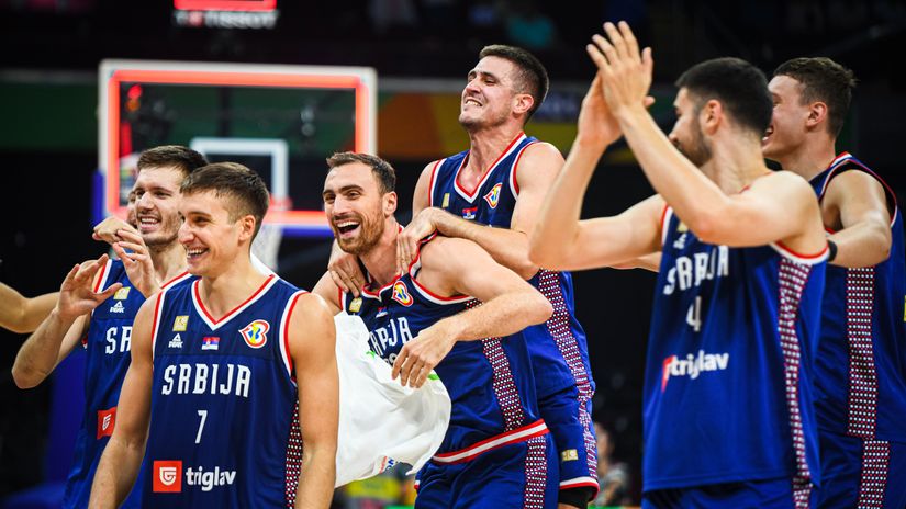 Srbija prva istrčava na parket u polufinalu