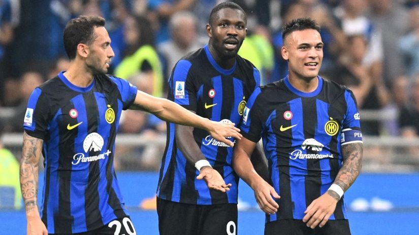Hakan Čalhanoglu, Markus Tiram i Lautaro Martinez (©Reuters)