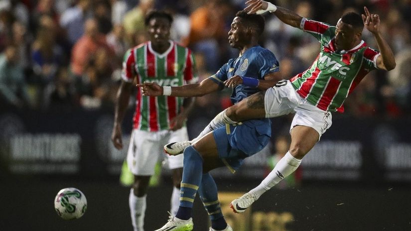 Brazilac Ronald Pereira (desno) nedavno protiv Porta (©AFP)