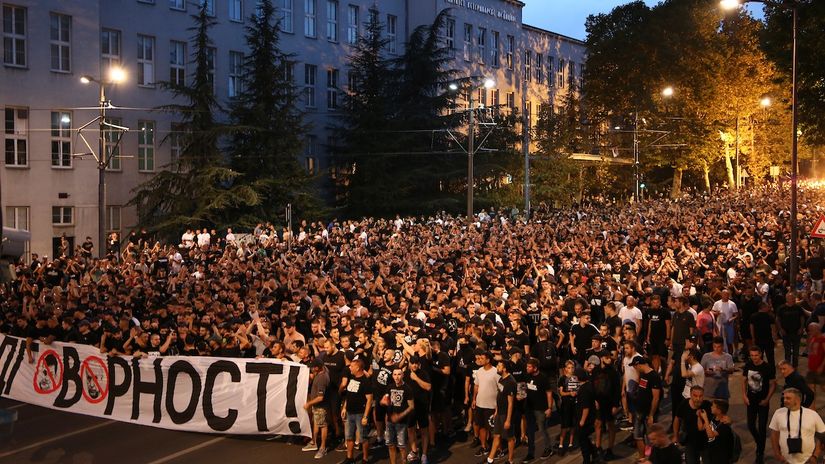 Sa beogradskog protesta protiv čelnika Partizana (© Star sport)