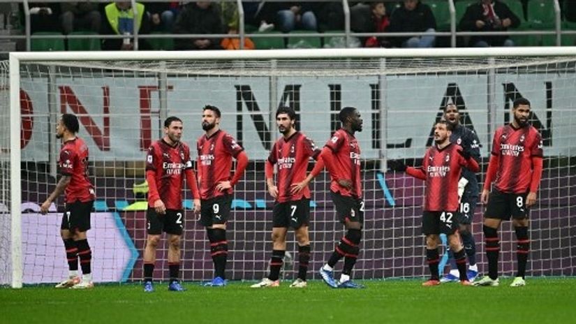Milanova kriza dostigla vrhunac: Jovićevo poluvreme za zaborav, Udineze probio blokadu na San Siru (VIDEO)