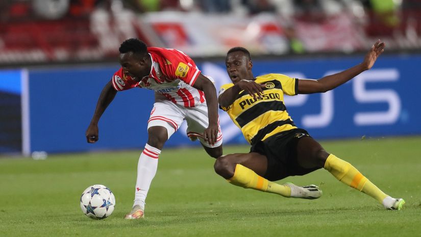 Osman Bukari (Crvena zvezda) i Šeik Nijase (Jang Bojs)