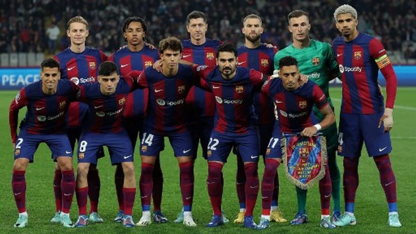 Startna postava Barselone protiv Porta (©AFP)