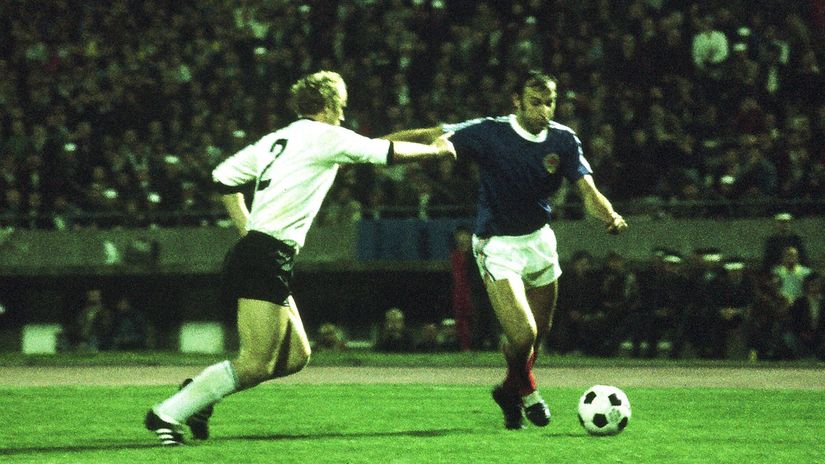 Dragan Džajić protiv Nemaca 1974. godine (©MN Press)