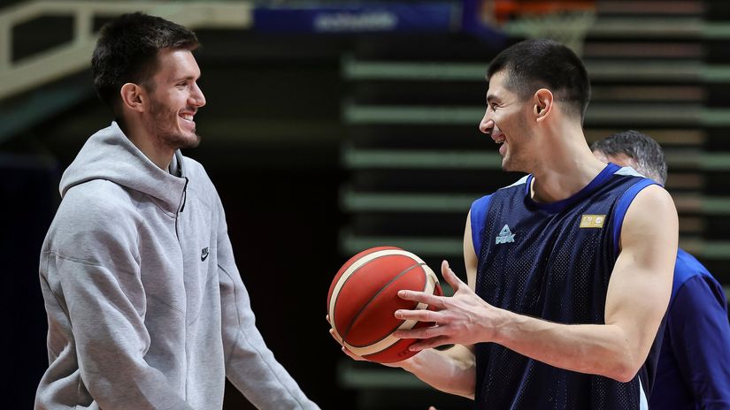 Luka Mitrović i Filip Petrušev (©Star Sport)