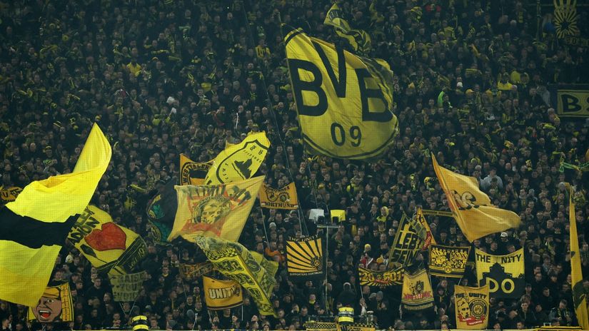 Navijači Borusije Dortmund (Reuters)