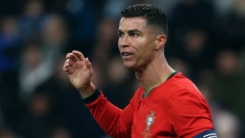 Ronaldo besneo u Ljubljani: Dva penala mi niste svirali!?