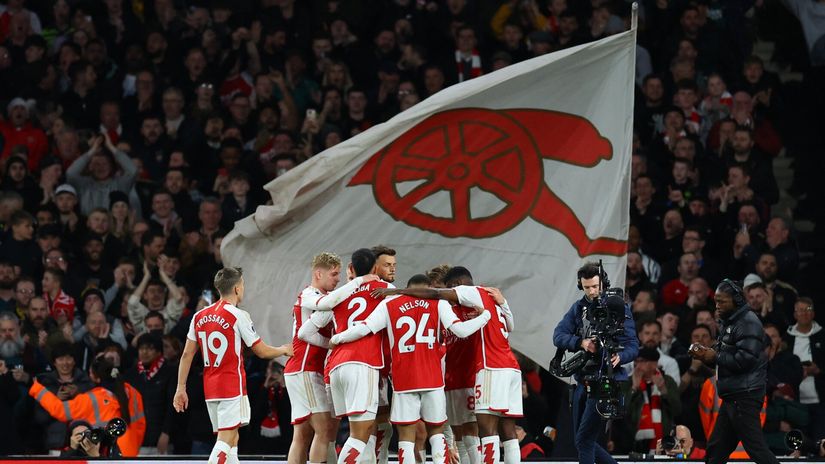 Slavlje Arsenalovih igrača (©Reuters)