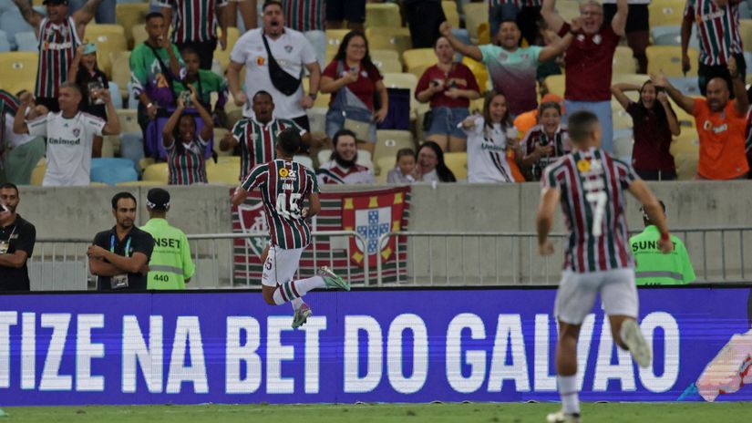 Četiri izmene na poluvremenu šokirale Fluminense (VIDEO)