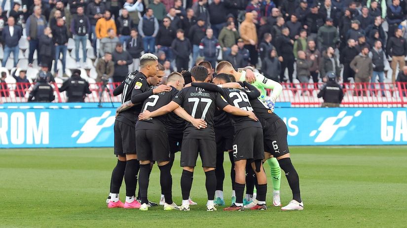 Partizan na poslednjem derbiju (©Starsport)