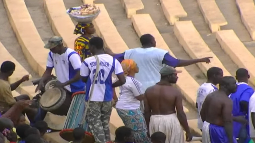 Navijači Stad Malijena (©YouTube/Planète Sports Mali TV)