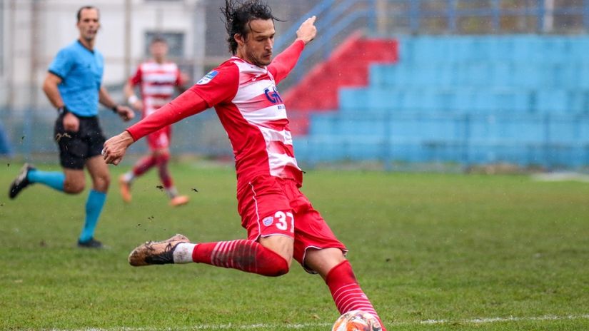 Fudbaler Mladosti Bojan Čečerić (©Starsport)