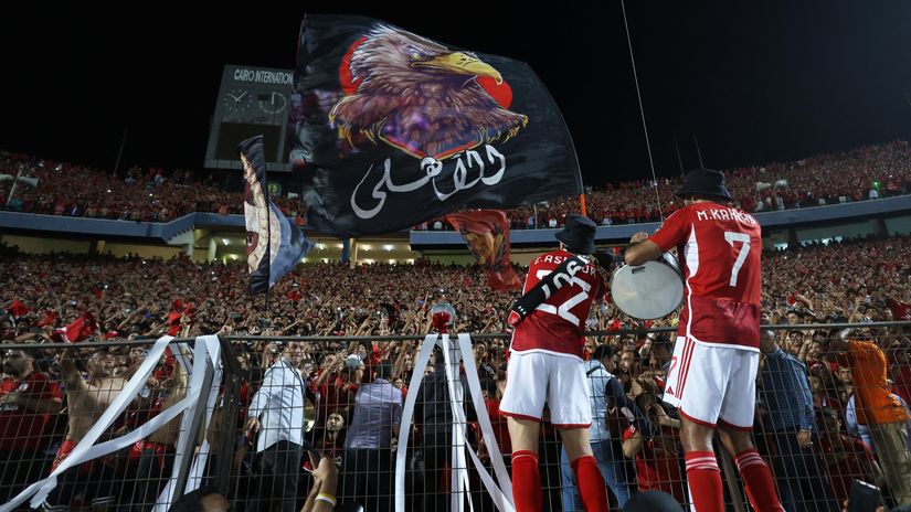 Fudbaleri Al Ahlija sa navijačima slave afričku titulu (©Reuters)