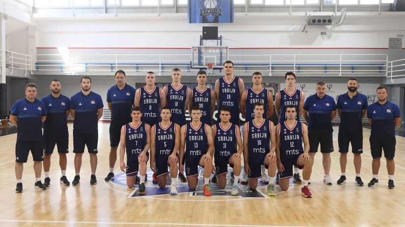 Mladi košarkaši Srbije (©KSS)