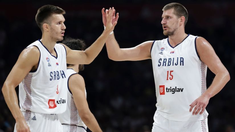 Filip Petrušev i Nikola Jokić (© Star sport)