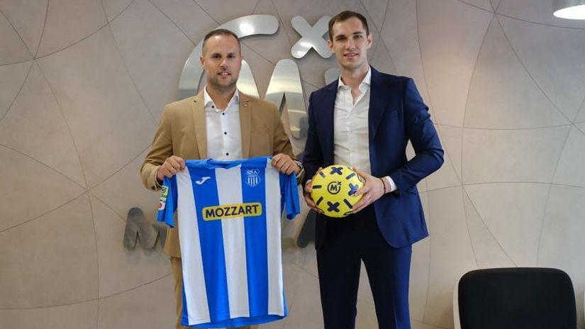 Dejan Kosanović, direktor marketinga kompanije Mozzart i Balša Terzić, generalni direktor OFK Beograd