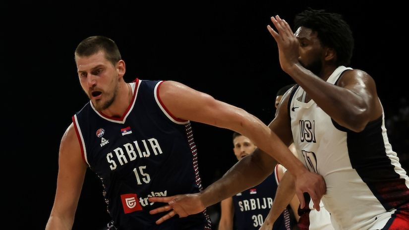 Nikola Jokić i Džoel Embid (Foto: StarSport)