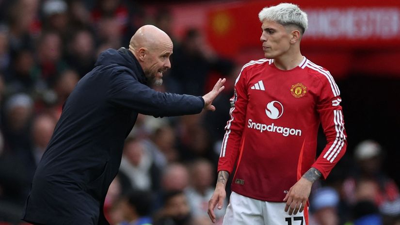 Erik ten Hag i Alehandro Garnaćo (©Reuters)