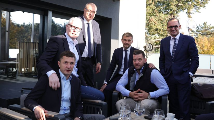 A, u Humskoj: Ilić, Filipović, Pavlović, Tomašević, Ostoja...