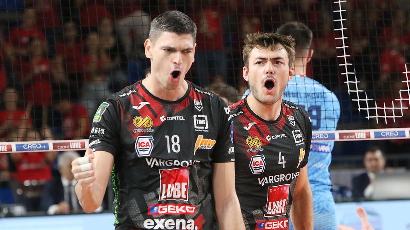 Marko Podraščanin - dres broj 18 (© Lega volley) 