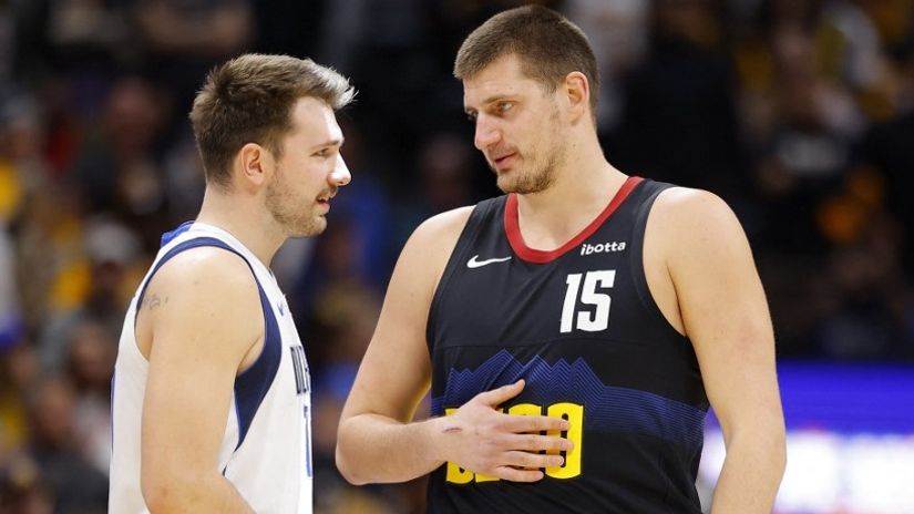 Luka Dončić i Nikola Jokić (AFP)